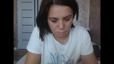 LorraGrey online show from October 11, 11:15 am