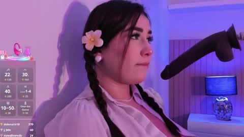 lore  online show from April 4, 11:28 am