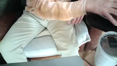 lostboynh online show from March 9, 4:44 pm