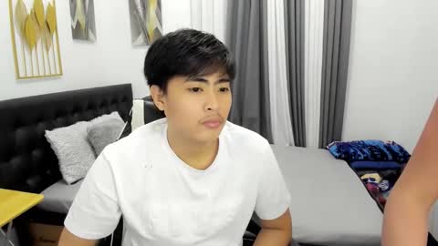 Kylie online show from February 1, 4:59 pm