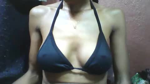 lovaelisa online show from December 14, 2:40 am