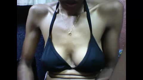 lovaelisa online show from November 18, 5:21 am