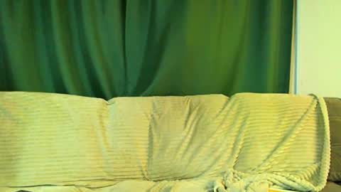 Cute face online show from January 12, 3:13 am