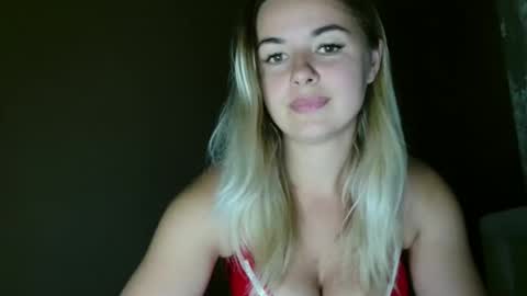 Snapshot of love_dom_meg chatting on October 18, 2:32 pm Megane online show from October 18, 2:32 pm