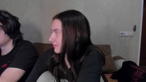 LINA online show from February 21, 6:44 pm