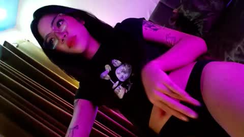 Seren online show from November 3, 11:33 am