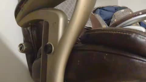 Snapshot of lovebird262389 chatting on October 17, 6:06 am lovebird262389 online show from October 17, 6:06 am