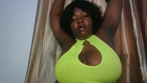 mila online show from April 11, 7:45 am