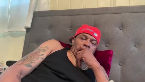 loved19 online show from October 30, 9:15 pm