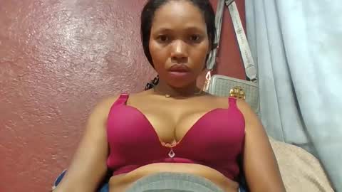 loveinlife750427 online show from April 10, 8:52 am