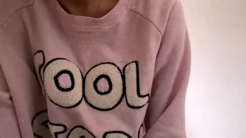 Ella online show from December 23, 6:30 am