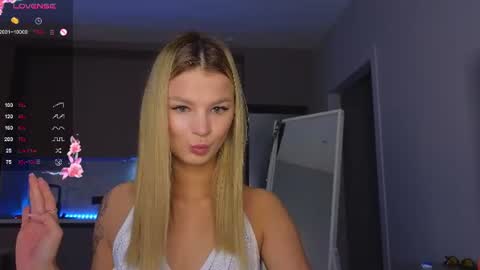 Jenny online show from July 22, 3:30 am