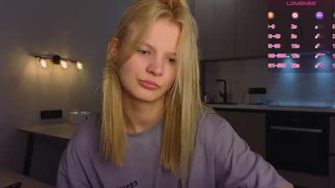 Jenny online show from April 28, 4:17 am