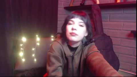 Snapshot of lovely_cass chatting on September 23, 4:39 am Cassie online show from September 23, 4:39 am