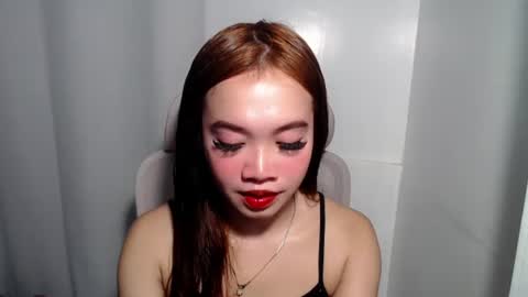 lovely_lianne online show from July 20, 5:54 am