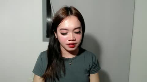 lovely_lianne online show from July 5, 4:19 am