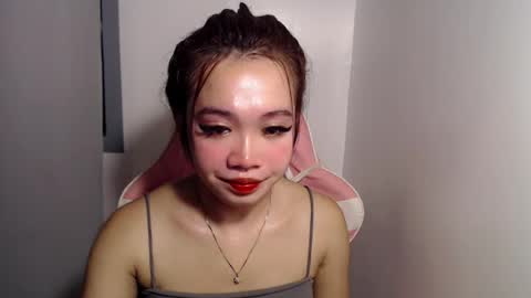 lovely_lianne online show from July 12, 4:26 am