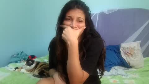 Maya online show from April 20, 1:14 pm