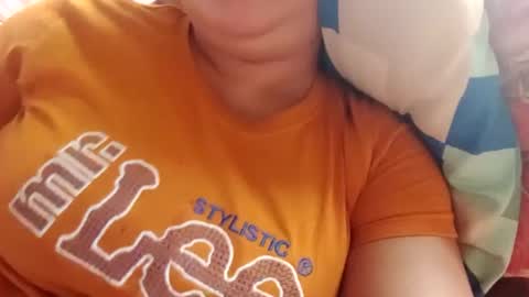 Snapshot of lovely_orchid chatting on January 2, 5:14 am lovely_orchid online show from January 2, 5:14 am