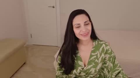 Beatrice online show from March 26, 11:15 am