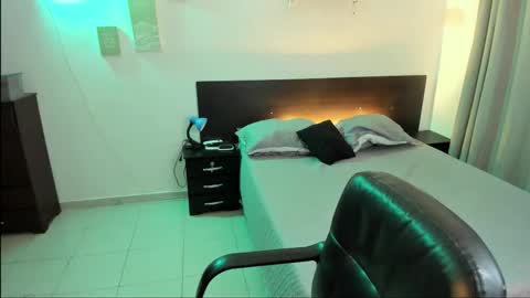 lovely   online show from November 12, 9:50 pm