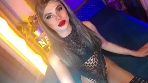 lovelymiss_shyna11 online show from March 23, 9:25 am