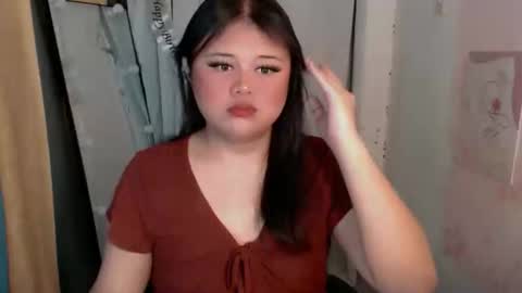 lovely online show from February 11, 8:18 am