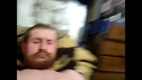 Lovepussy1998xb online show from December 19, 8:13 pm