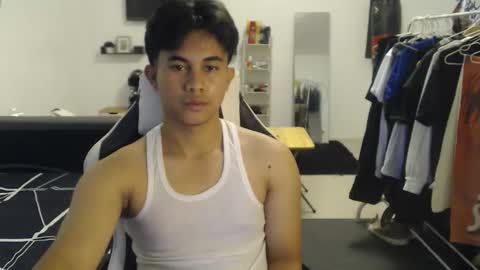 loverboyph04 online show from January 14, 3:14 am