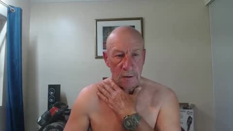 Snapshot of lovesblackazz chatting on January 5, 1:13 am Lovesblackazz online show from January 5, 1:13 am