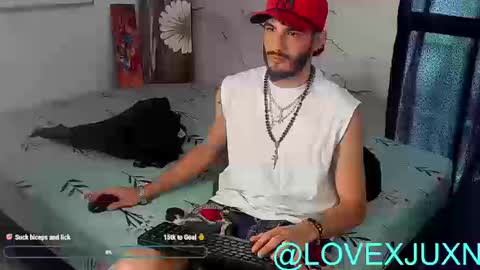 lovexjuxn77 online show from March 13, 8:23 pm