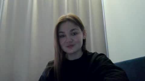 loviesimone online show from March 1, 11:36 am