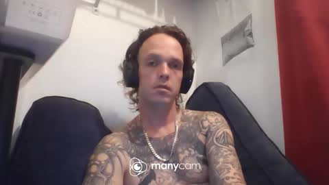 Lowkey online show from February 12, 11:47 am