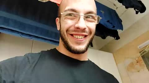 Lshot D online show from March 7, 11:07 am