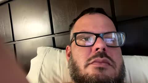 Snapshot of lsmini328 chatting on January 4, 1:31 pm lsmini328 online show from January 4, 1:31 pm