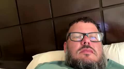 Snapshot of lsmini328 chatting on October 1, 9:24 pm lsmini328 online show from October 1, 9:24 pm