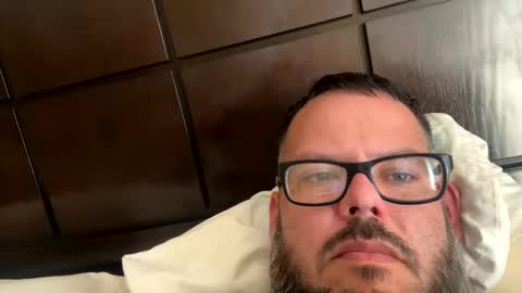 Snapshot of lsmini328 chatting on January 3, 9:15 pm lsmini328 online show from January 3, 9:15 pm