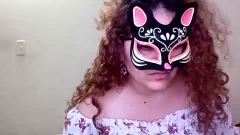 Snapshot of luana363 chatting on March 11, 4:51 am luana363 online show from March 11, 4:51 am