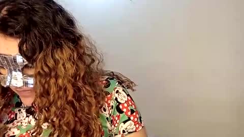 Snapshot of luana363 chatting on October 11, 5:49 pm luana363 online show from October 11, 5:49 pm