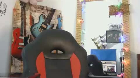 luanna837 online show from January 18, 11:58 pm