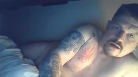 luca150500 online show from February 10, 11:41 pm