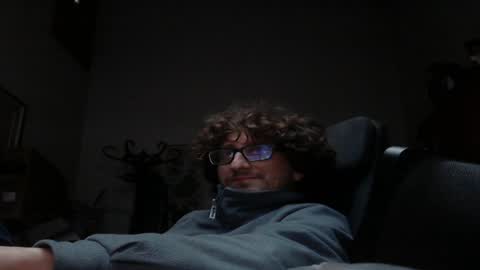 Snapshot of luca78_78 chatting on December 29, 2:31 pm luca78 online show from December 29, 2:31 pm