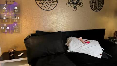 Luca  online show from September 15, 7:37 pm