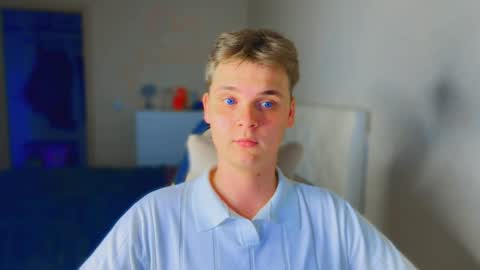 Lucas Gill online show from May 29, 4:27 pm