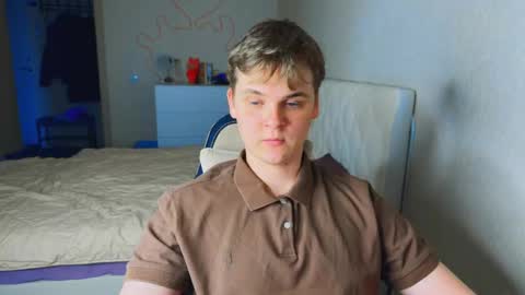 Lucas Gill online show from February 10, 12:30 pm