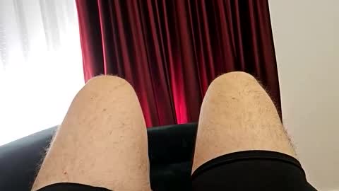 Snapshot of lucas_j_31 chatting on October 20, 7:46 am lucas_j_31 online show from October 20, 7:46 am