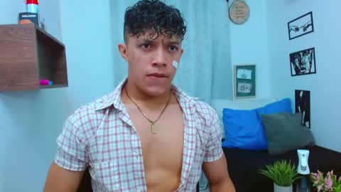 Lucas Luxx online show from February 3, 12:20 pm