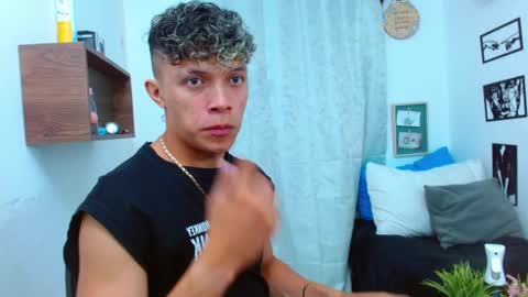 Lucas Luxx online show from January 19, 1:10 pm