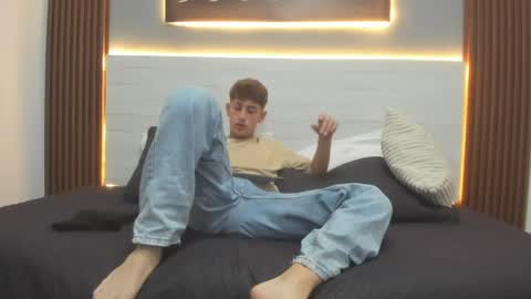 Lucas online show from June 9, 4:12 am