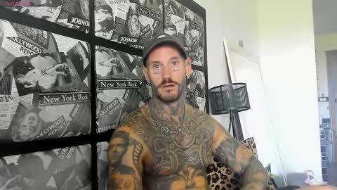 lucasexclusive online show from March 11, 8:30 am